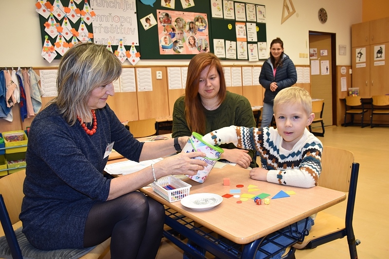 Zápis do prvních tříd