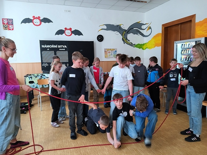 Zdravé vztahy ve třídě krok za krokem